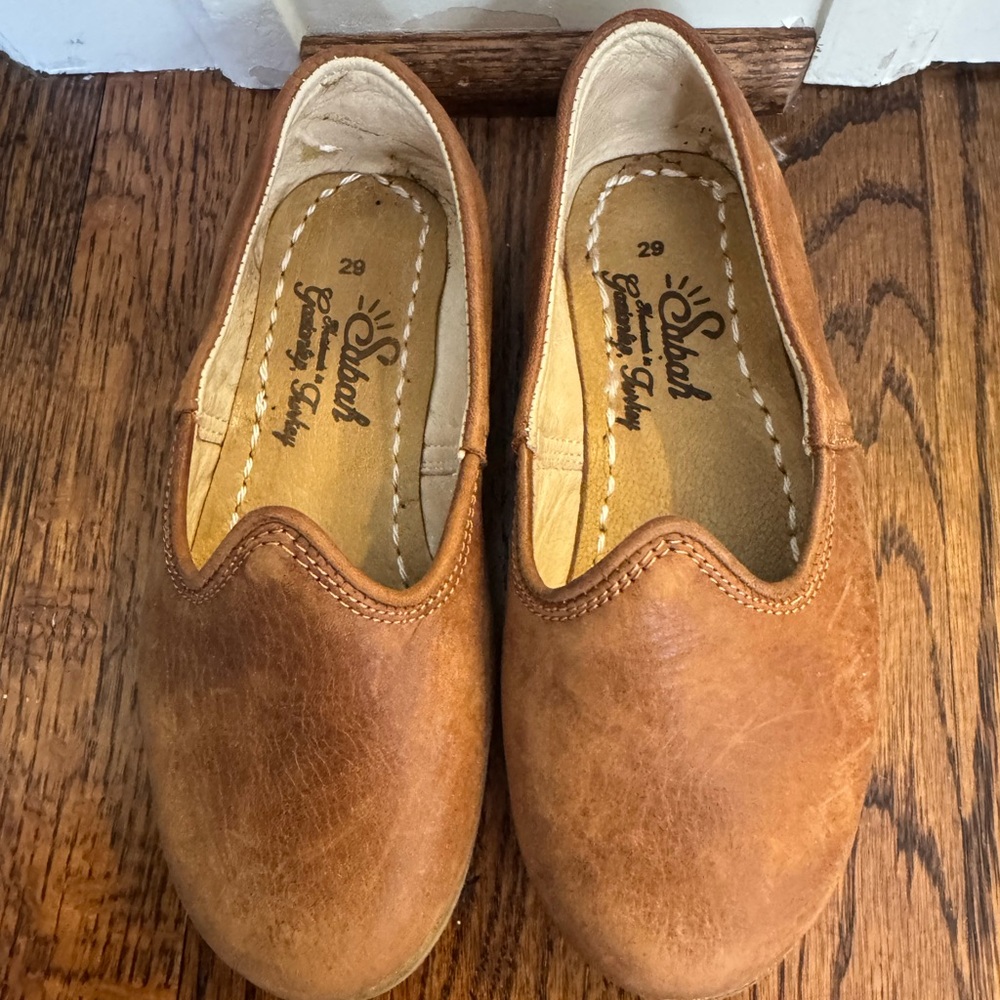 Sabah Kids Dress Shoes in Brown